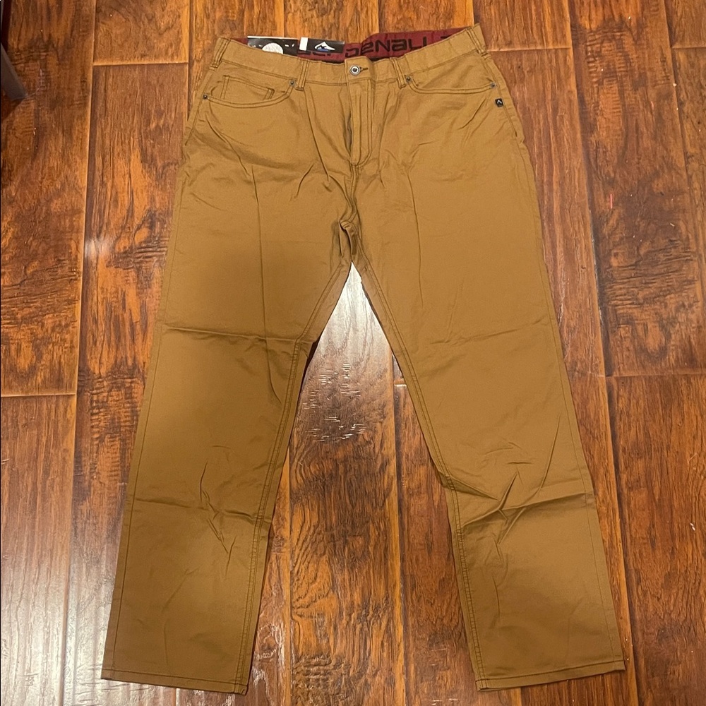 Men's Classic Tan Chinos